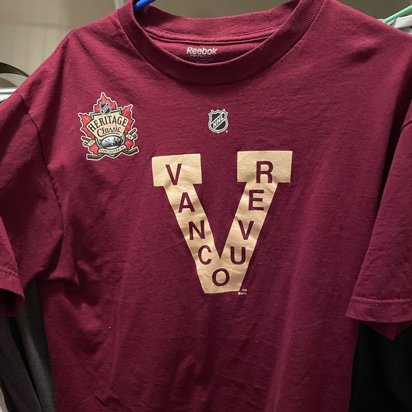 Canucks Vintage Millionaires T-Shirt - Picture 4 of 4